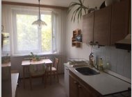 Nabízíme k prodeji OV 3+1 Brno-Bohunice, Gruzínská, 2x komora, šatna, balkon, volný ihned.