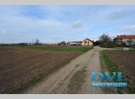 Stavební pozemek 1600 m2 - Brno-Chrlice. Bydlení i komerce.