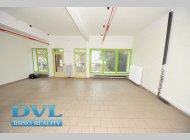 Obchodní prostory 100 m2 - Brno-Černá Pole, ul. Černopolní. Přízemí, výlohy.