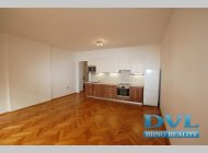 Pronájem bytu 3+KK - Brno-střed, ul. Botanická. Pěkný byt 96 m2 + balkon.