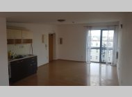 Pronájem zánovního střešního bytu 1+kk o ploše 33 m2 s krásným výhledem