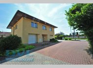 Pronájem domu 5+KK s velkým parkovištěm - Brno-Slatina
