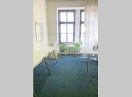 Pronájem kanceláří 44 m2 - Brno-střed, ul. Husova. 2 místnosti.